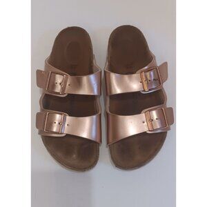 Birkenstock Kids Sandals in Metallic Rose Gold